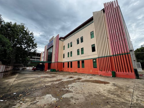 Land and Building for Sale/Rent in Prime Location Next to Aeon Mall Phnom Penh