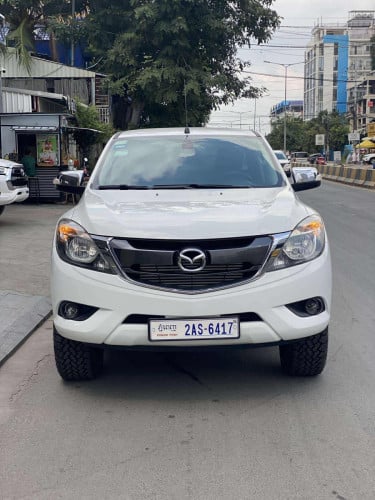 Mazda 2018 លេខដៃកាប់ពីតាស់