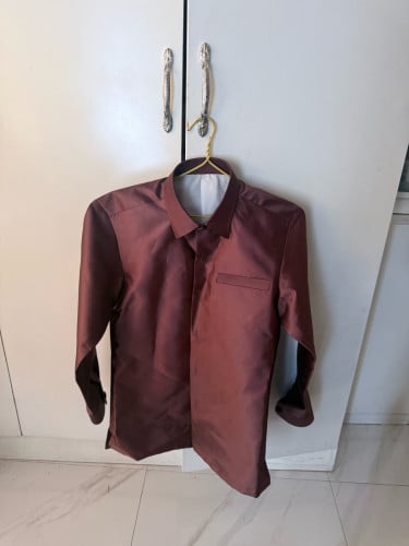 Men traditional shirt (brown)