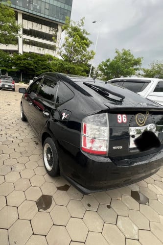 PRIUS 04 Up to upgrade 06