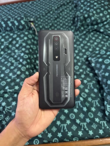 Redmagic7 sim2 global សាណុំសុីន99%