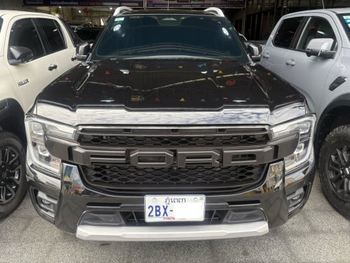 Wildtrak 2023 ថ្នាំ​ស៊ីន​មួយ​ជុំ​ មហាថ្មី​