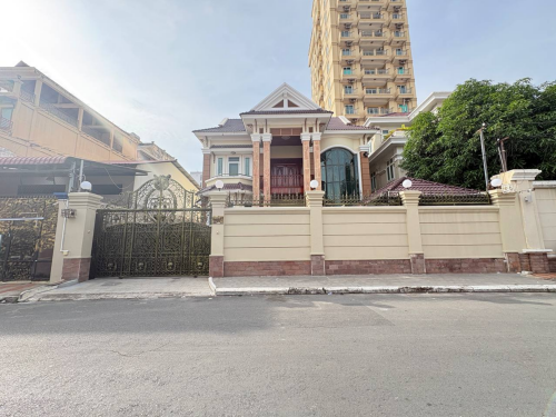 វីឡាសម្រាប់ជូលនៅជិតផ្សារទួលទំពូង