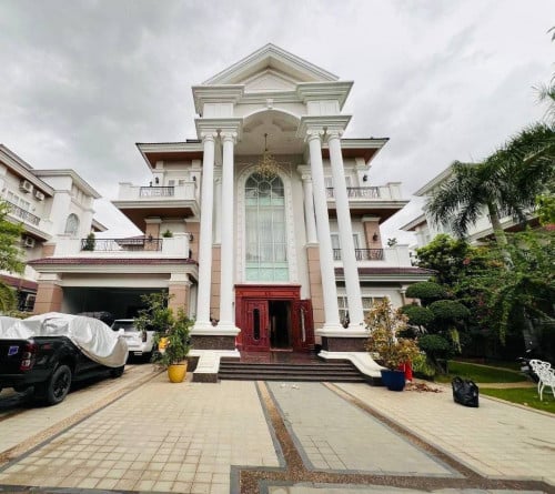 វីឡាឃីងសម្រាប់លក់ឬជួល​