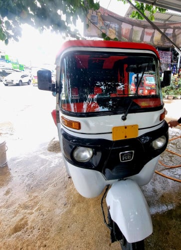 ស្អាតណាស់មេៗលក់