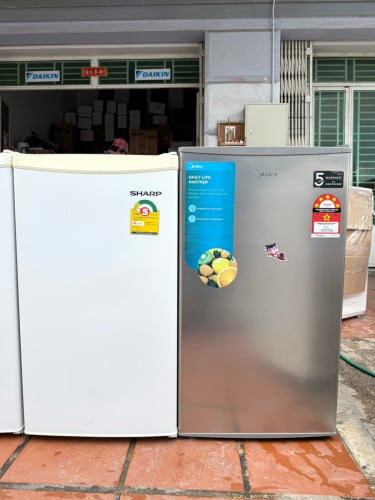 ទូទឹកកក ៨តឹកកន្លះ ស្អាតៗ