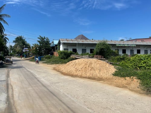 ដីលំនៅឋាន