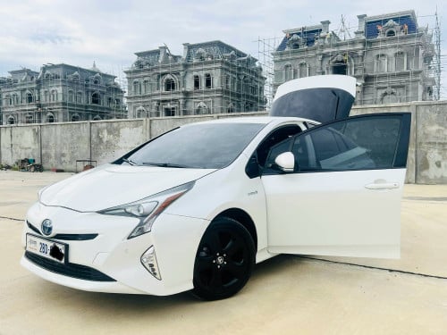 ព្រុស 016 Prius  PRIUS 2016 option 4 Turing