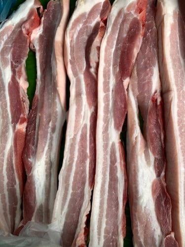 សាច់ជ្រូកនិងគោខ្មែរ100%