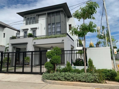 永旺森速 独栋别墅 6卧室 出租 4500$센속단독빌라  임대 4500$