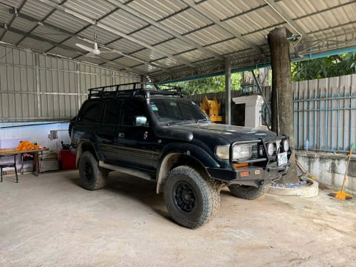 ឡានក់7000$