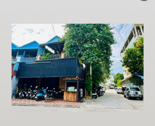 ផ្ទះអាជីវកម្ម កែងសម្រាប់លក់ ទំហំដី 8 *21( ប្លង់រឹង)