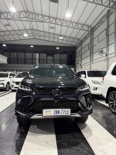 លក់​ Fortuner 022 full option ថ្នាំ​សុីនមួយជុំ​ ម្ចាស់ដេីម​ផ្ទាល់​