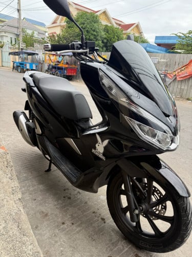 ត្រូវការលក់ Honda pcx 2019 ជប៉ុន នៅស្អាត
