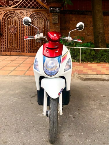 មានលក់ម៉ូតូមួយទឹកៗតម្លៃធូរៗមានពន្ធកាតគ្រីម៉ាកSUZUKI LETS ឆ្នាំ2019 កម្លាំង110cc ប្រទេសជប៉ុន️