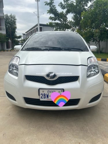 លក់Toyota Vitz ឆ្នាំ 09