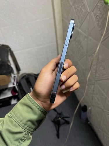 12 pro max 128G ស្អាត់ 320$ ចរចាបាន