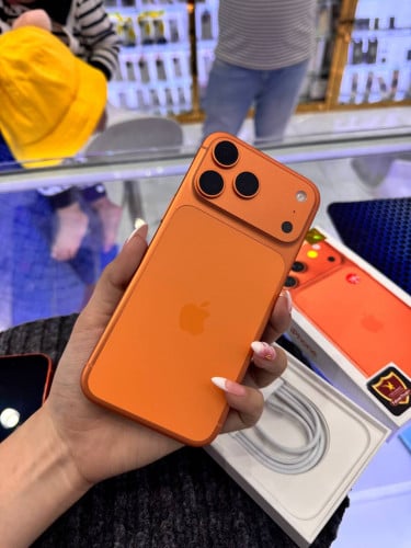 750$ យកបាន 17 pro max