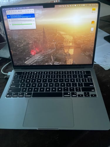Apple MacBook Air m4 16/256