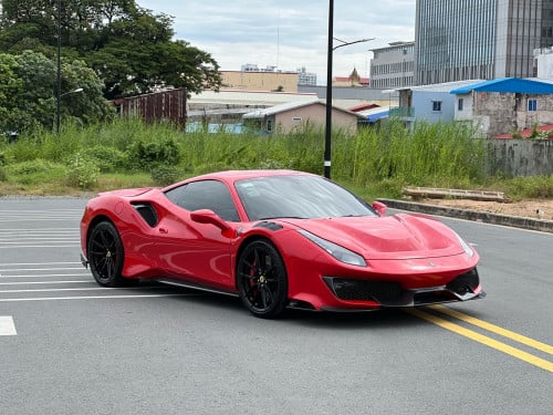 Ferrari 488 GTB upgrade Pista bodykit
