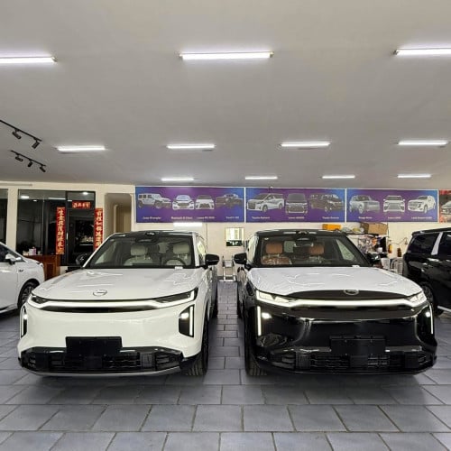 GAC S7 Ultra Black Edition 2025 i4WD Hybrid ប៉ុង2 (សាំង + អគ្គីសនី) តម្លៃចរចាគ្នាបាន 保證特價