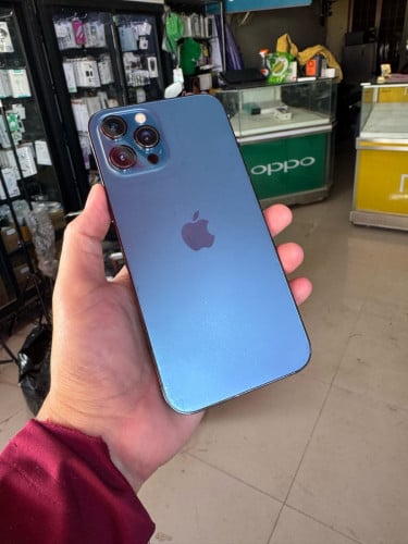 iPhone 12PM 128g នៅស្អាត​ សំនុំហ្សុីន​ អត់ស្កេន