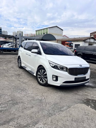 Kia carnival 2016 5button full option