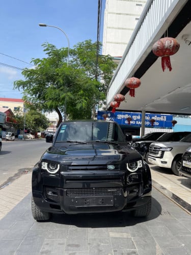 LAND ROVER DEFENDER 2022 black 
