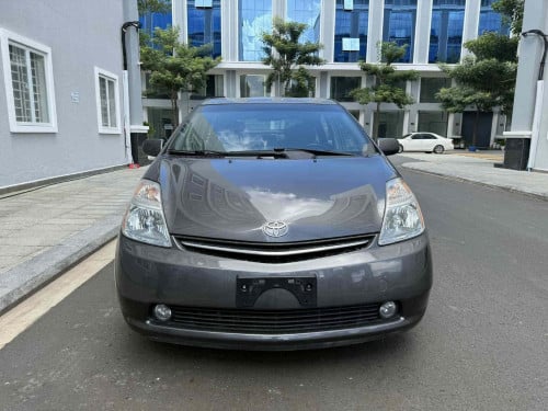 Prius 09 fill ពេញ ឡានសាង អត់បុកអត់ប៉ះ