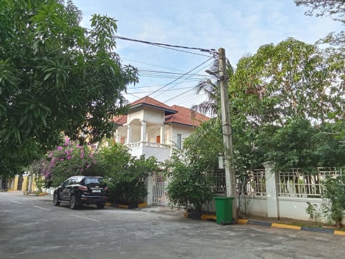 Queen Villa for Rent at Borey Villa Toul Sangkea Project 3