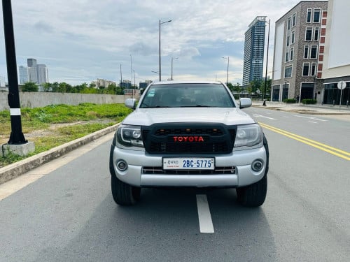 TACOMA 2007 អូតូកាប់ពីតាស់ឡានថ្មីឈ្មោះម្ចាស់ដើម ប្រើតិច អត់បាញ់អត់បុកធានាឡានស្អាត