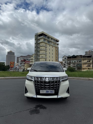 Toyota Alphard 2015 up 2021