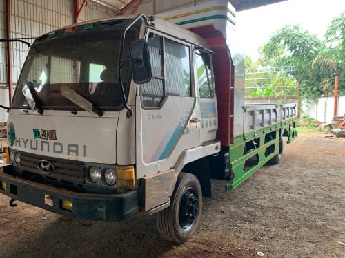 ឡានលក់ឆ្នាំ1997 ក្រដាស់ពន្ធ