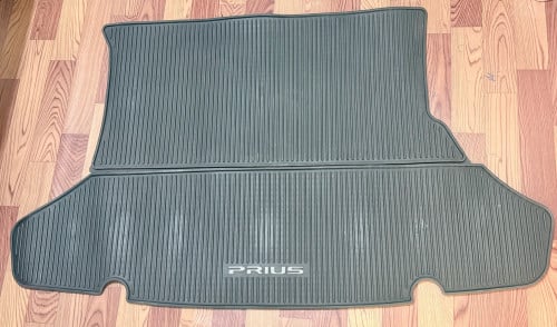 កំរាលគូទក្រោយហ្ស៊ីនអាមេិក​ សំរាប់​ព្រុស២០១០ដល់២០១៥​ នៅថ្មី95%  ជ័រស្វិតល្អ​ ស្រួលលាង​សម្អាត​