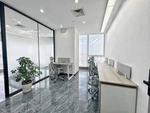 【Office Space for Rent】	Office Space in Grade A Building for rent	 【写字楼出租】	俄罗斯大道 甲级写字楼内办公室