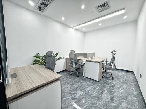 【Office Space for Rent】	Office Space in Grade A Building for rent	 【写字楼出租】	俄罗斯大道 甲级写字楼内办公室
