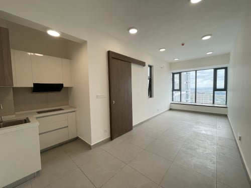 ខុនដូ ជាន់៤៣ Studio លក់តម្លៃល្អ ក្រោមទីផ្សារ នៅ Urban Village