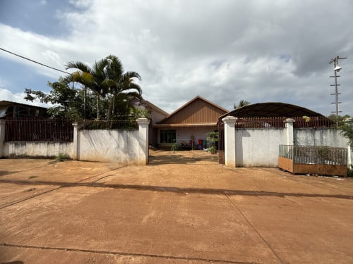 🏦House Available for Urgent Sale at a Special Price (Negotiable).