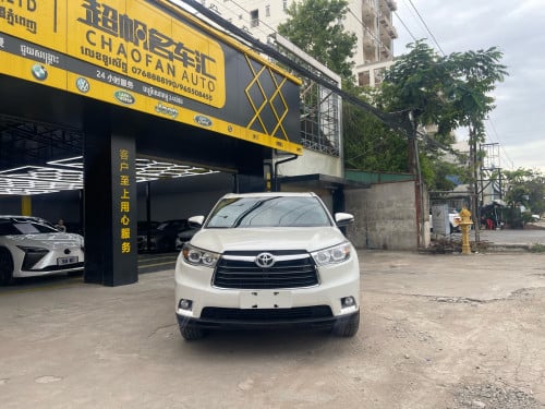 🚘Toyota Highlander Sport 2015✅