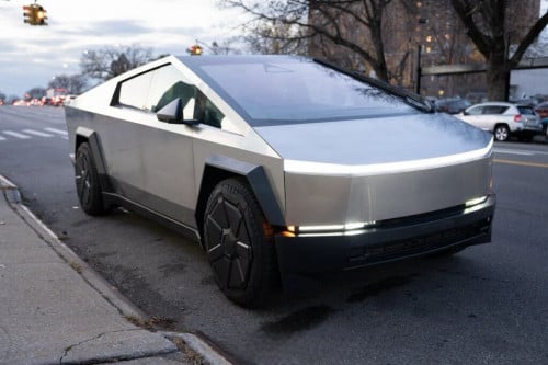 2025 Tesla Cybertruck Cyberbeast AWD