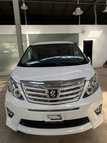 Alphard 2014