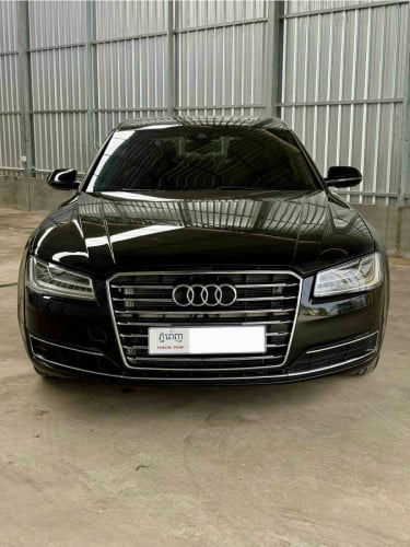 Audi A8L 015