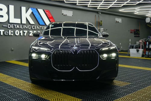 BMW 740i 2023