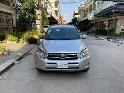 Car for sale rav4 06 limited ឡានថ្មីណា