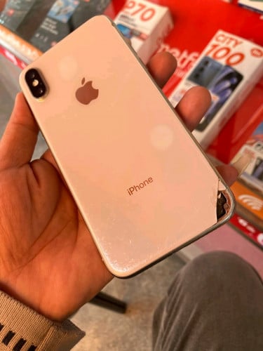 iPhone x 64G Scan អេក្រង់ថ្មី បែកកែងក្រោមដូចរូបលក់88$ ត្រូវការឆាត 098900033 092900033