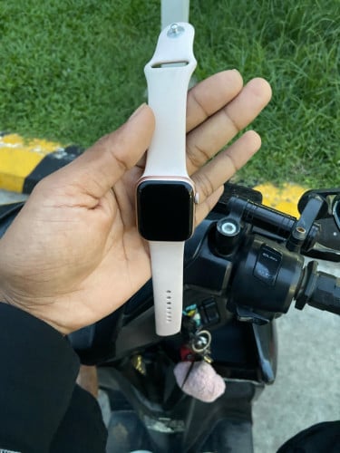 Iwatch series5 40mm59$ដាច់ នៅភ្នំពេញមានខ្សែសាកoriginalBattery87% 🔋