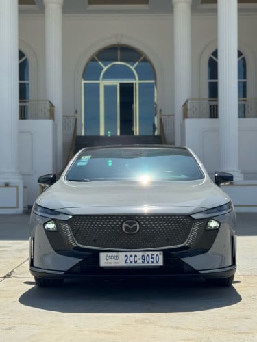 Mazda EZ6 2024 Toption