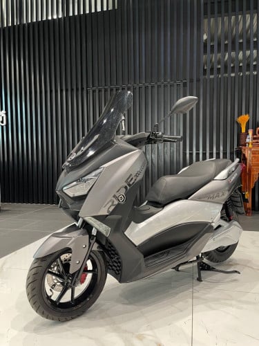 Model:Phantom Max ជាប្រភេទម៉ូតូអគ្គិសនីដែលមានរូបរាងស្អាតជាងគេ