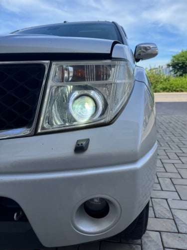 Nissan NAVARA 06 full