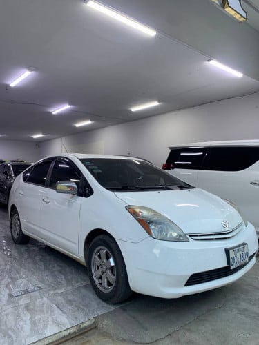 Prius 2005 Full 8500$ ចចារ